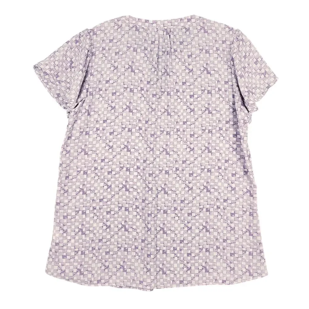 Maurices Women's Flutter Sleeve Blouse Purple Lavender Checkered V Neck Medium - Picture 3 of 8